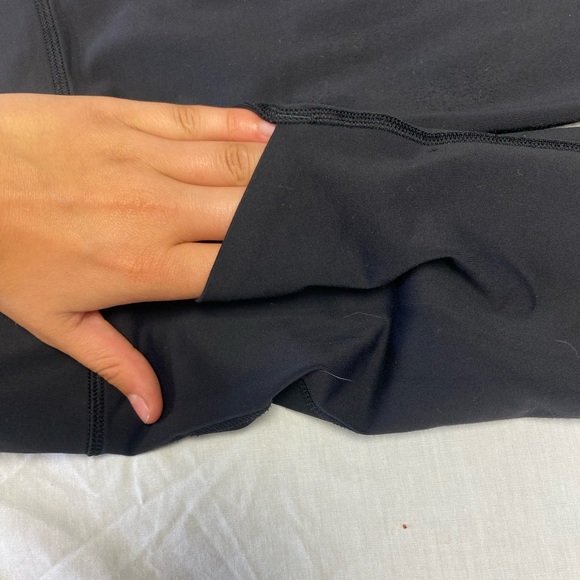 Lululemon pants - Picture 3 of 5